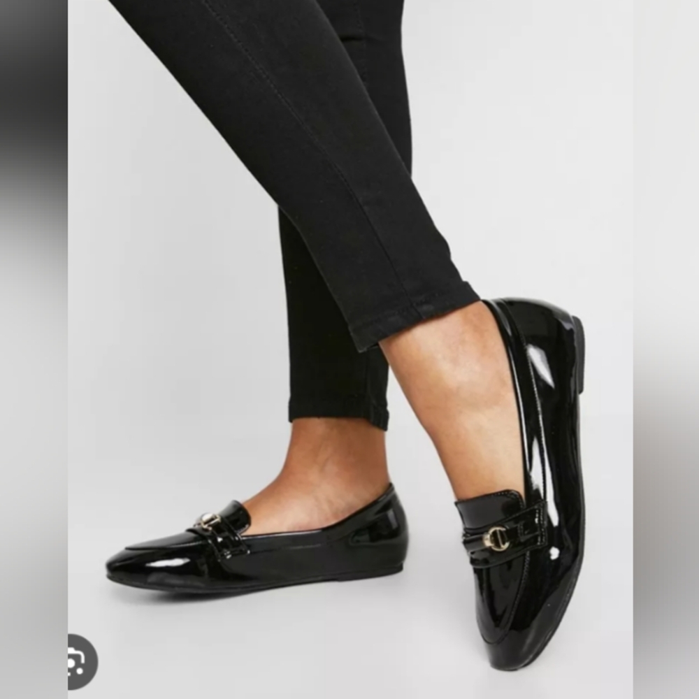 Elegant Black Loafers for Women Sz9